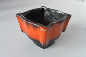 E9ca3a5b 6807 41bd 8d9a 03cab7de4042