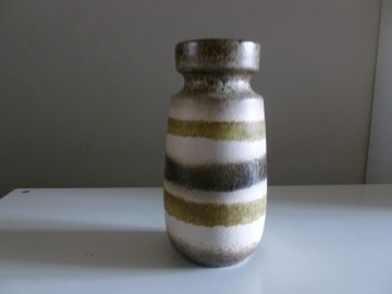 leuke vintage vaas van Scheurich, 242/25.