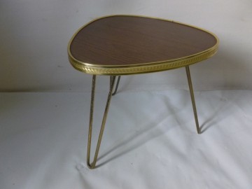 Vintage driehoek plantentafeltje/ bijzettafeltje.