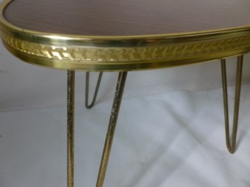 Vintage driehoek plantentafeltje/ bijzettafeltje.