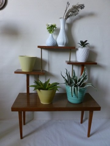Super hip vintage plantentafeltje.