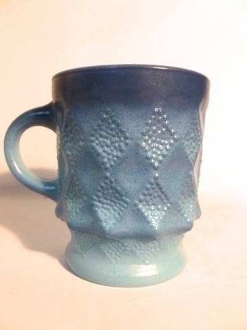 Vintage Fire-King mok