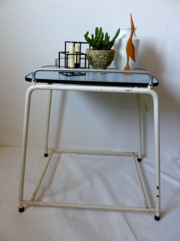 Vintage industrieel ziekenhuis/ tandarts tafeltje