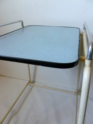 Vintage industrieel ziekenhuis/ tandarts tafeltje